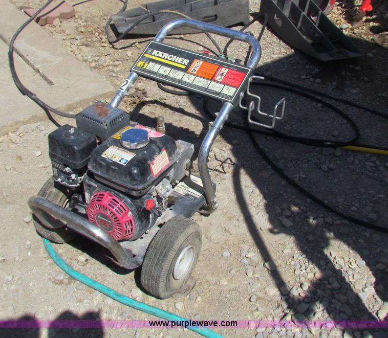 image for item B1312 Korcher pressure washer