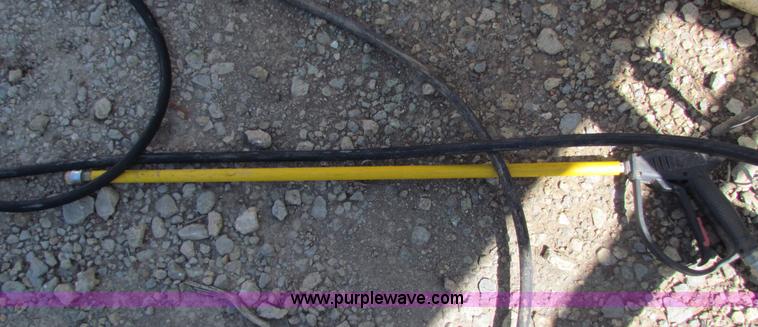 image for item B1312 Korcher pressure washer