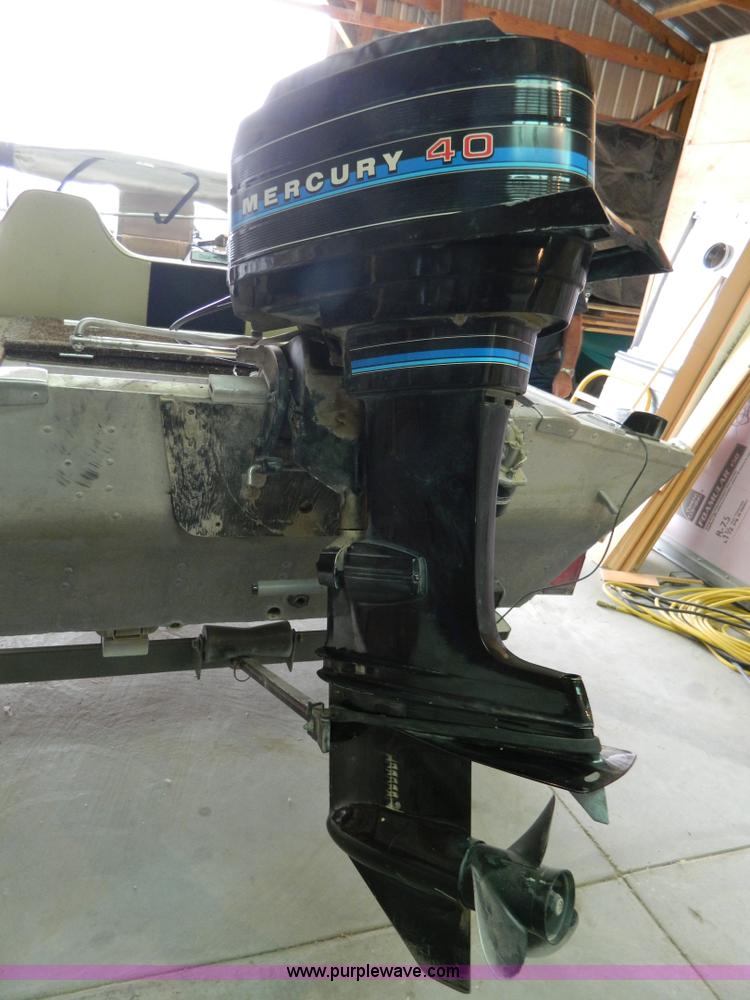 image for item B3682 Bass Tracker III 16' aluminum boat