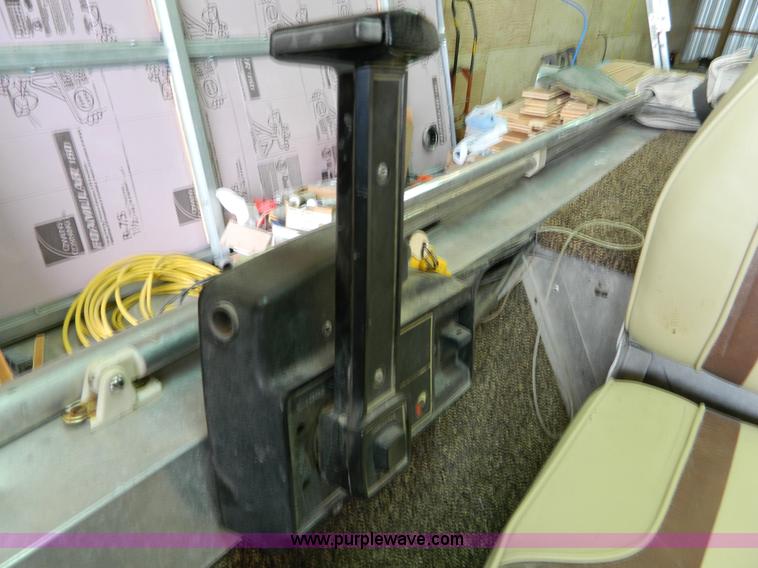 image for item B3682 Bass Tracker III 16' aluminum boat