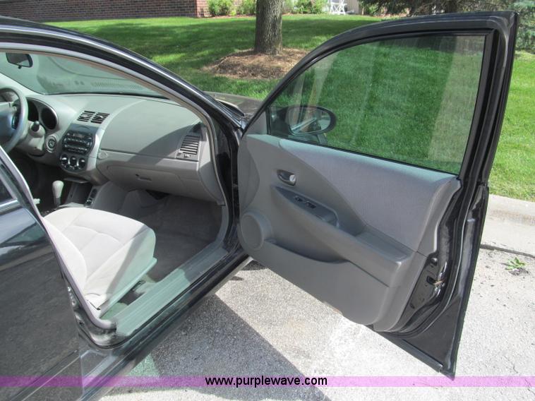 image for item B5148 2004 Nissan Altima