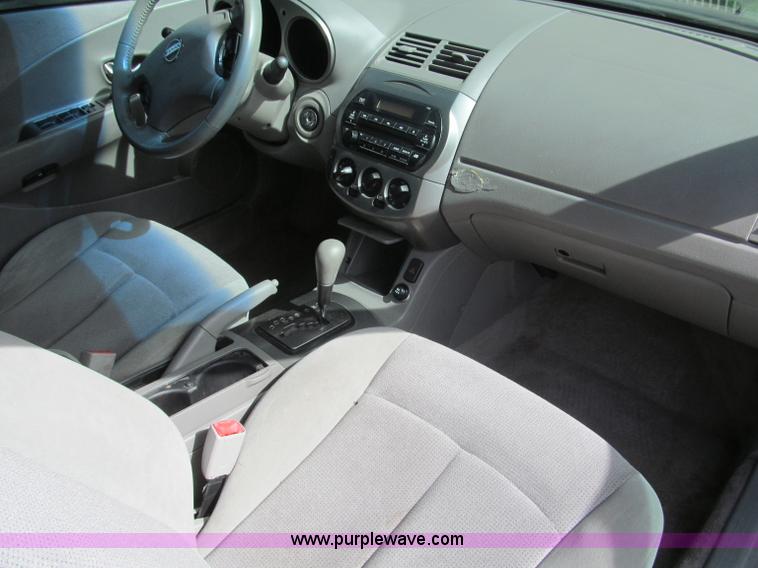 image for item B5148 2004 Nissan Altima