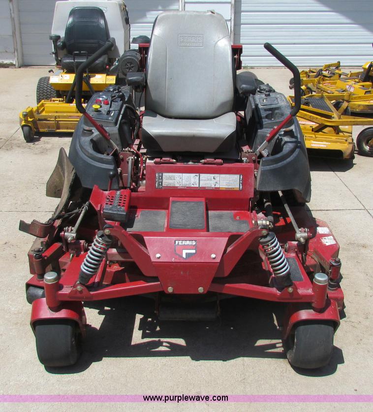 image for item B7271 Ferris 4500 lawn mower