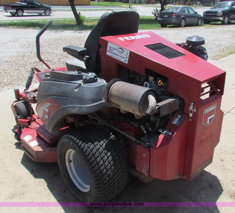 image for item B7271 Ferris 4500 lawn mower