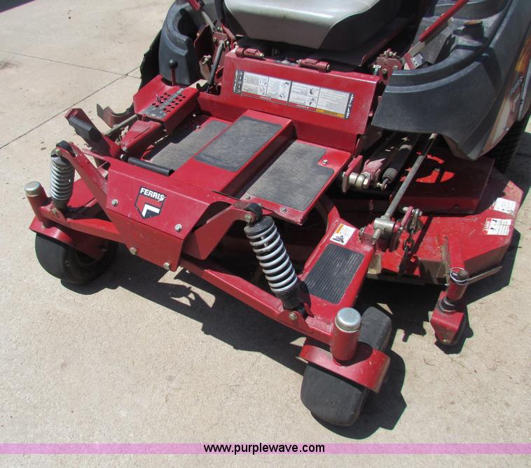 image for item B7271 Ferris 4500 lawn mower