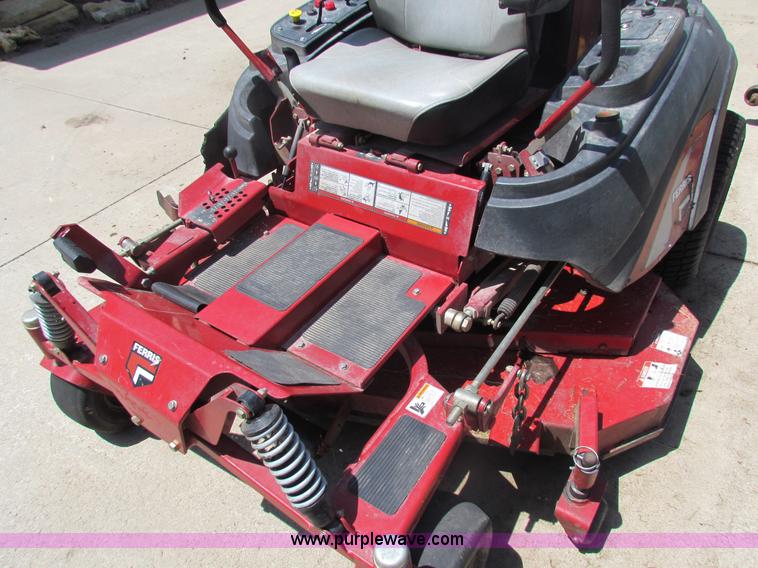 image for item B7271 Ferris 4500 lawn mower