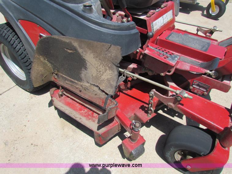 image for item B7271 Ferris 4500 lawn mower