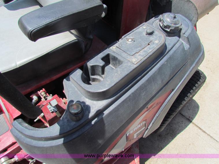 image for item B7271 Ferris 4500 lawn mower