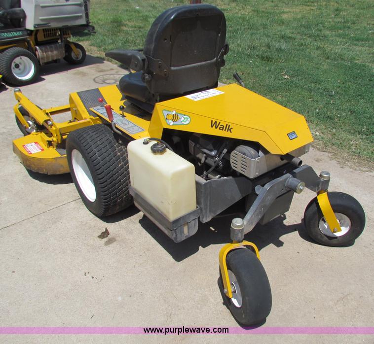 image for item B7272 2008 Walker Super Bee lawn mower