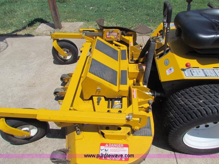 image for item B7272 2008 Walker Super Bee lawn mower
