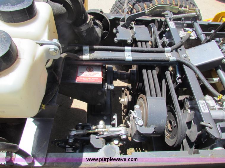 image for item B7272 2008 Walker Super Bee lawn mower