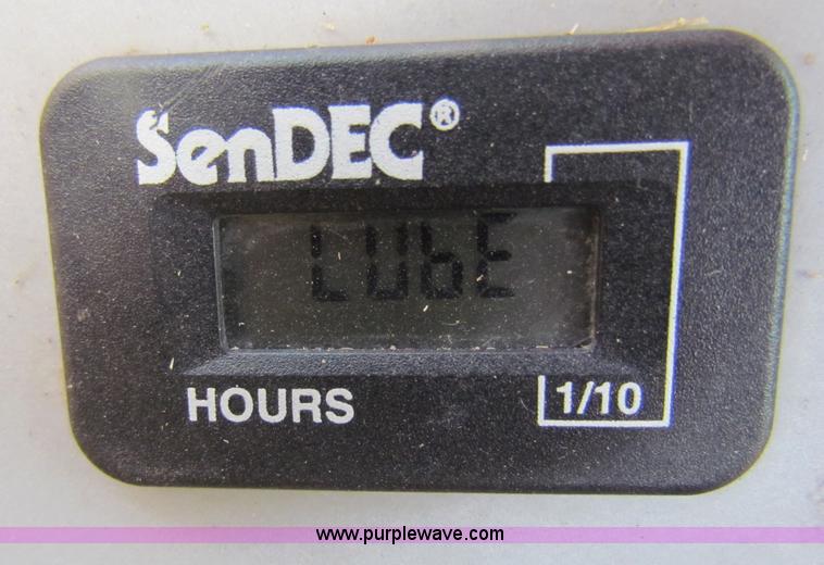 image for item B7273 2005 Walker lawn mower