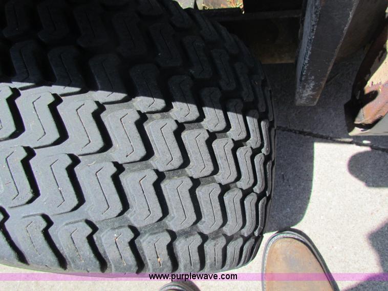 image for item B7274 1998 Walker lawn mower