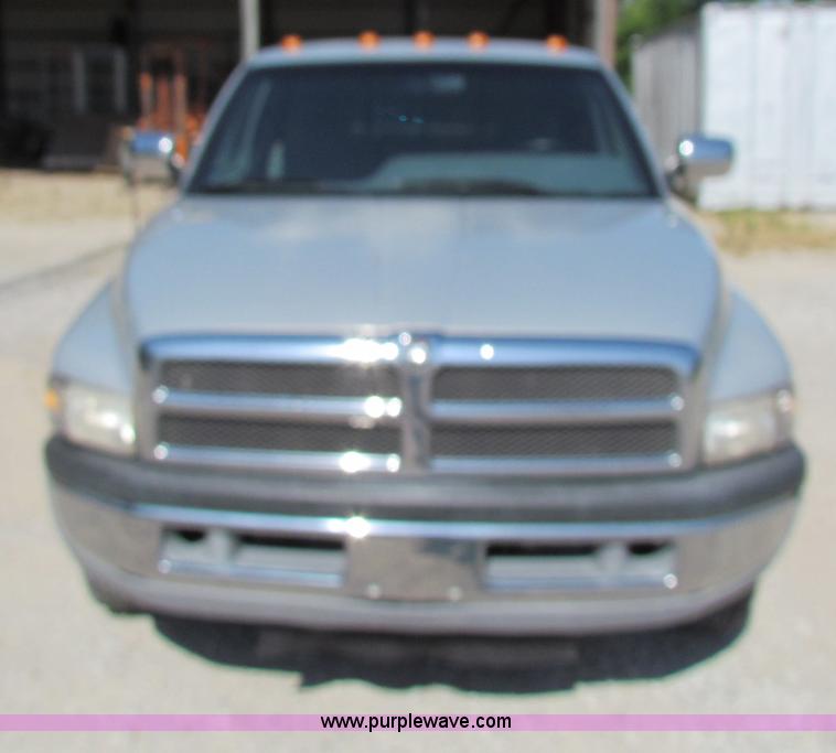 image for item B7277 1997 Dodge Ram 3500 Laramie SLT pickup truck