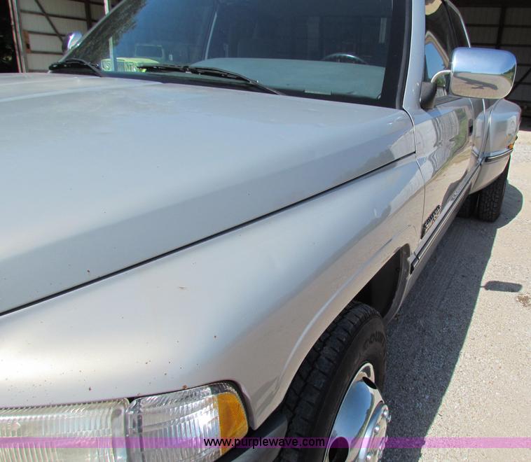 image for item B7277 1997 Dodge Ram 3500 Laramie SLT pickup truck