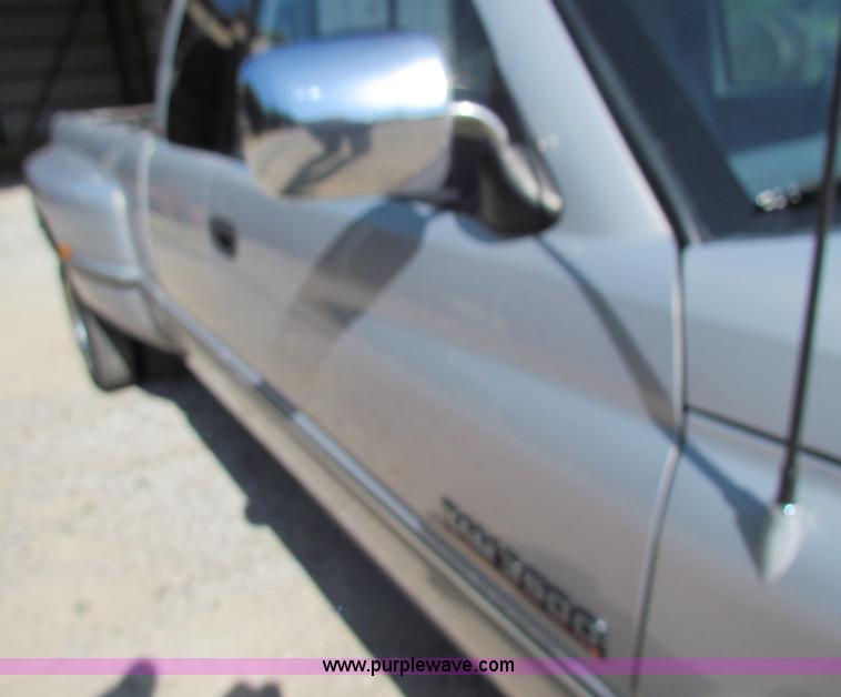 image for item B7277 1997 Dodge Ram 3500 Laramie SLT pickup truck