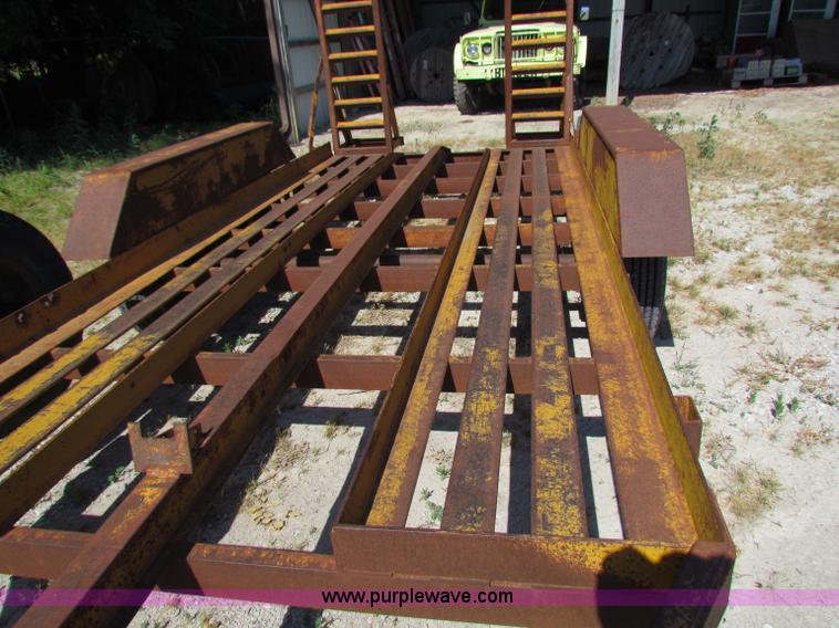 image for item B7278 1979 JFW equipment trailer