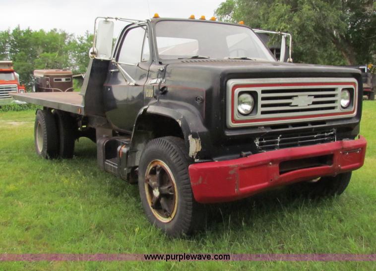 image for item B7293 1979 Chevrolet C60 Custom Deluxe 2 ton truck