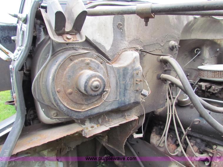 image for item B7293 1979 Chevrolet C60 Custom Deluxe 2 ton truck