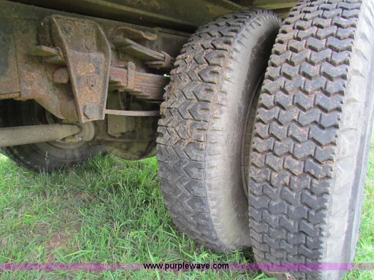 image for item B7293 1979 Chevrolet C60 Custom Deluxe 2 ton truck