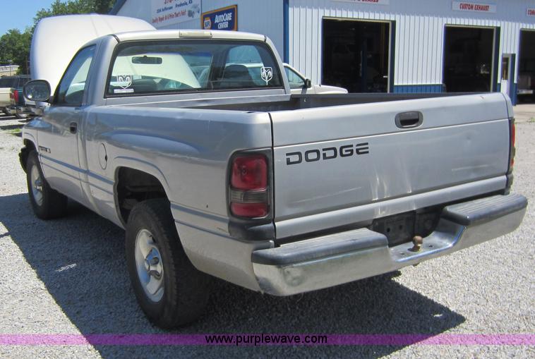 image for item B9113 1999 Dodge Ram 1500 3.9L V6 SFI gas engine