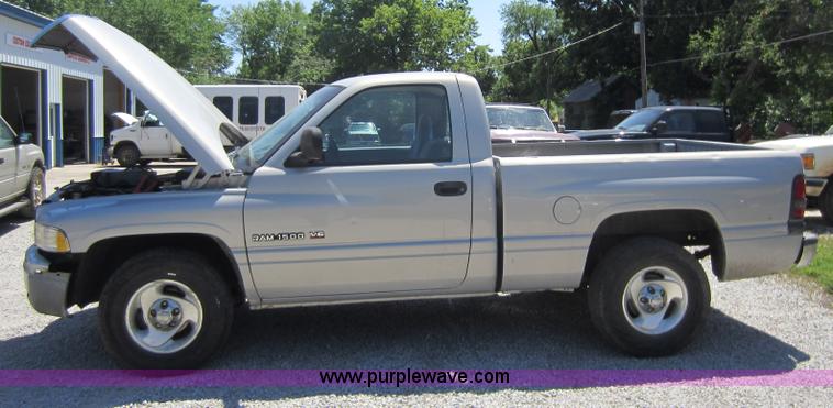 image for item B9113 1999 Dodge Ram 1500 3.9L V6 SFI gas engine