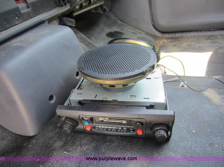 image for item B9113 1999 Dodge Ram 1500 3.9L V6 SFI gas engine