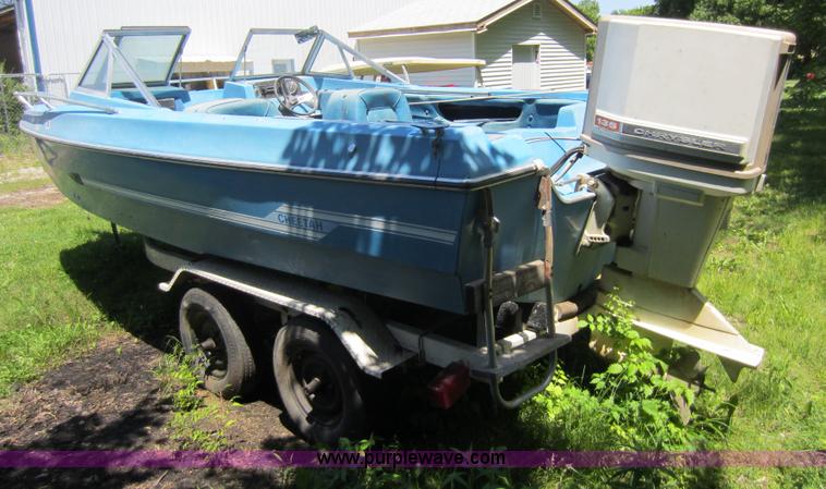 image for item B9115 1977 Arrowglass Cheetah 17' boat