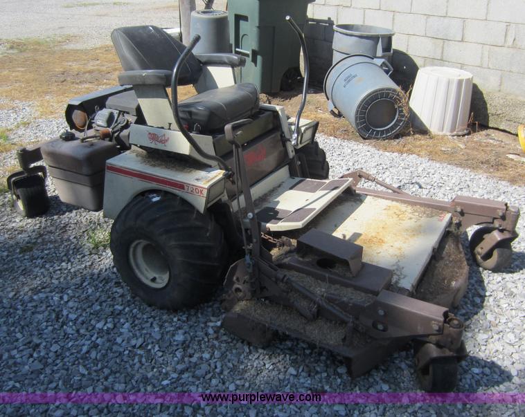 image for item B9121 Grasshopper 720K lawn mower