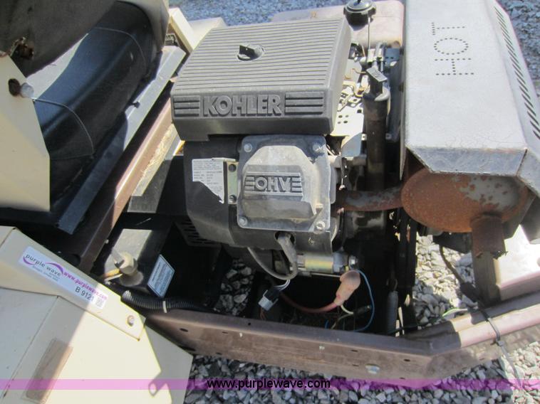 image for item B9121 Grasshopper 720K lawn mower