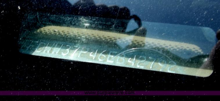 image for item C2116 2006 Ford F350 XL Super Duty crew cab pickup truck