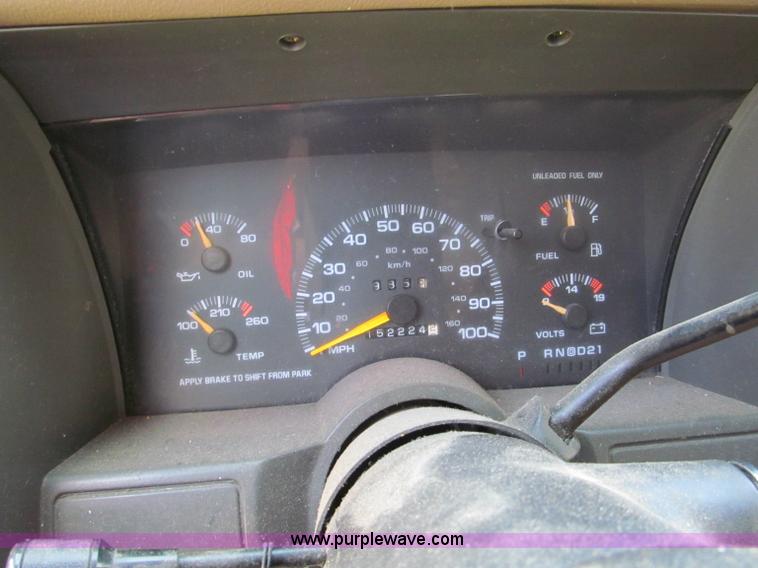 image for item C2132 1995 Chevrolet Astro van