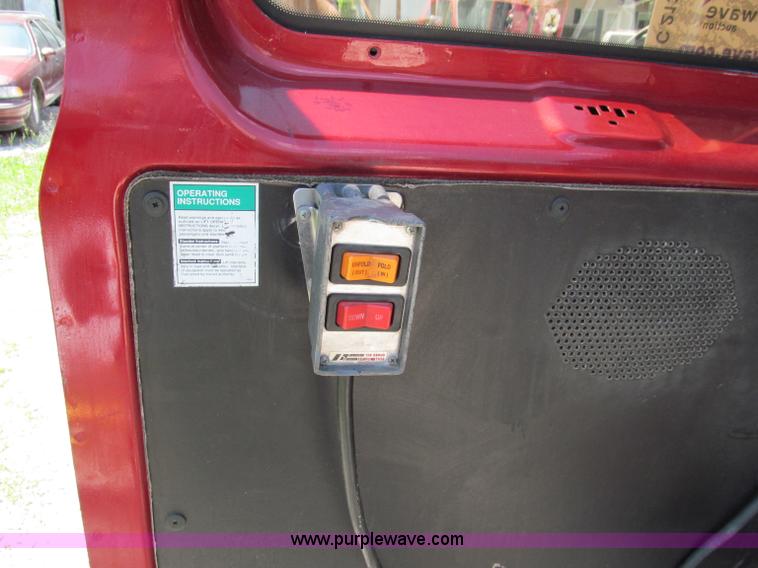 image for item C2134 1997 Ford E350 Club Wagon handicap van