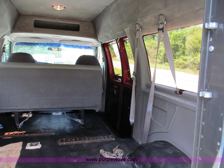 image for item C2134 1997 Ford E350 Club Wagon handicap van