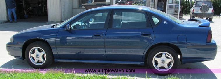 image for item C2141 2003 Chevrolet Impala LS