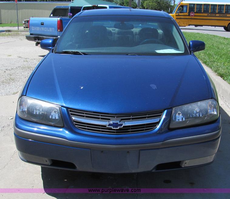 image for item C2141 2003 Chevrolet Impala LS