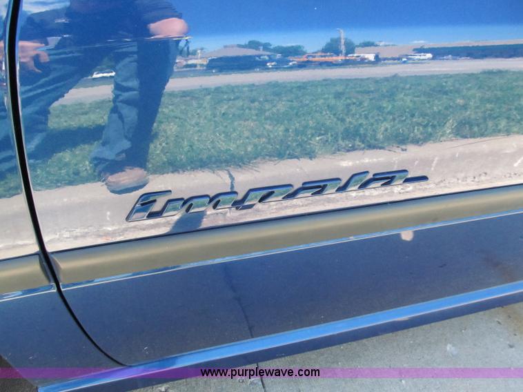 image for item C2141 2003 Chevrolet Impala LS