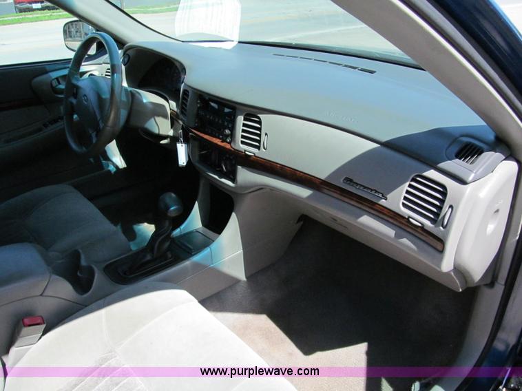 image for item C2141 2003 Chevrolet Impala LS
