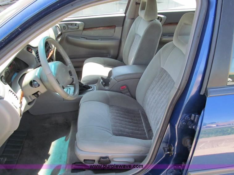 image for item C2141 2003 Chevrolet Impala LS