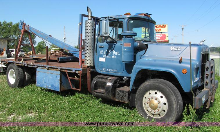 image for item C2151 1979 Mack flatbed boom truck