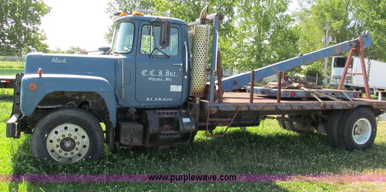 image for item C2151 1979 Mack flatbed boom truck