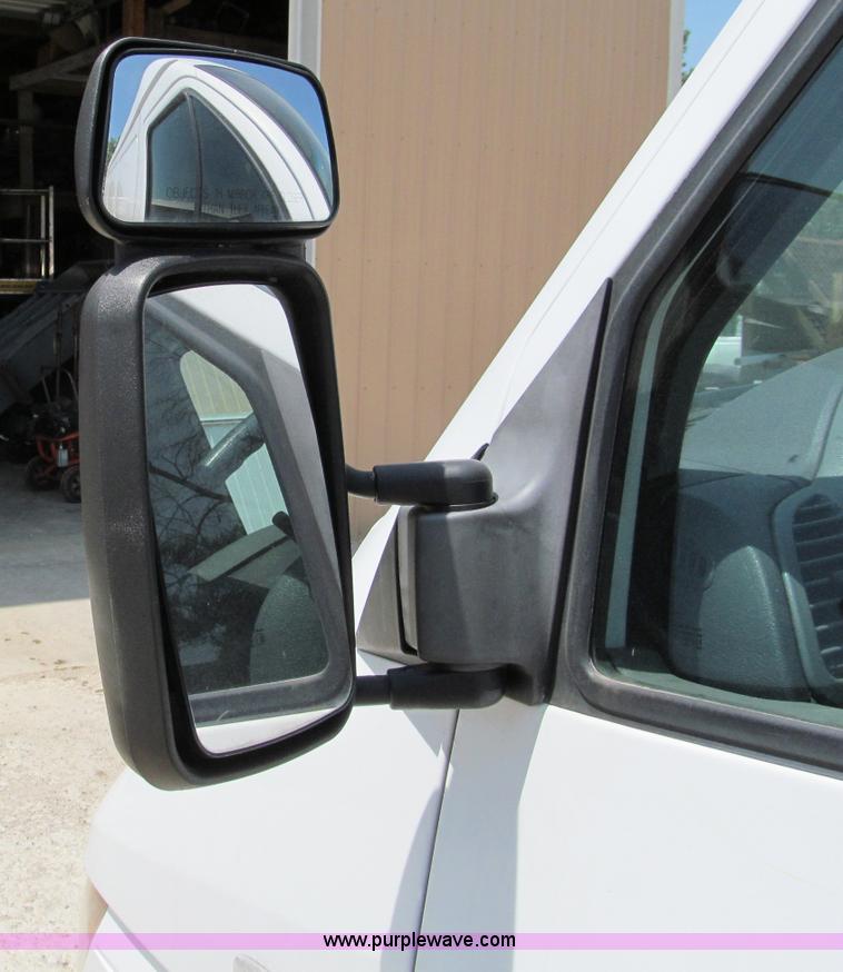 image for item C2173 2004 Freightliner Sprinter 3500 SHC cargo van