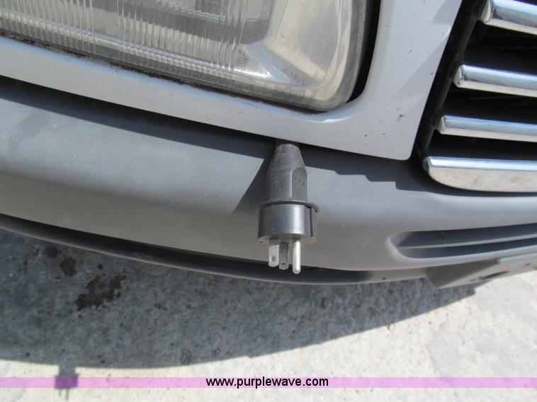 image for item C2173 2004 Freightliner Sprinter 3500 SHC cargo van