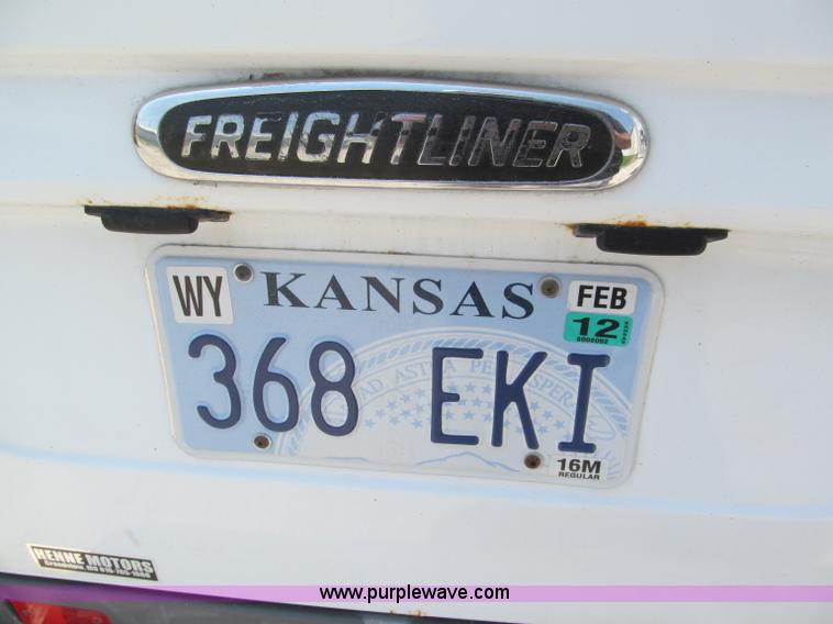 image for item C2173 2004 Freightliner Sprinter 3500 SHC cargo van