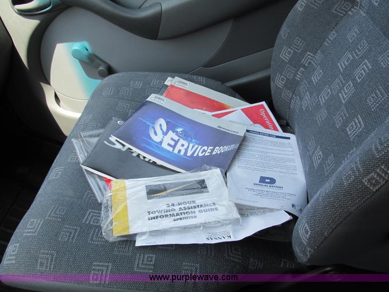 image for item C2173 2004 Freightliner Sprinter 3500 SHC cargo van