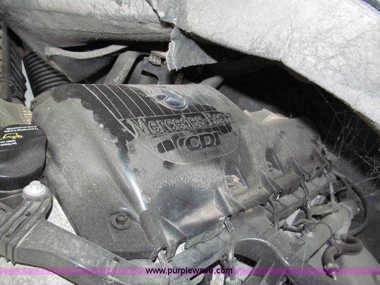 image for item C2173 2004 Freightliner Sprinter 3500 SHC cargo van