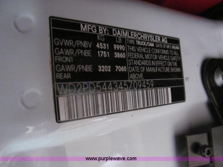 image for item C2173 2004 Freightliner Sprinter 3500 SHC cargo van