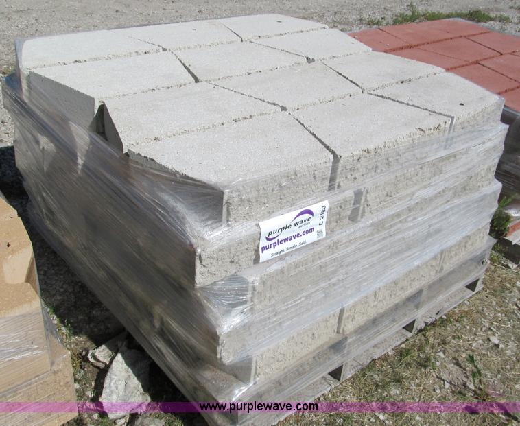 image for item C2180 (60) split face wall stone caps