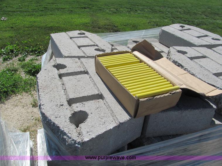 image for item C2182 (126) landscaping wall stones