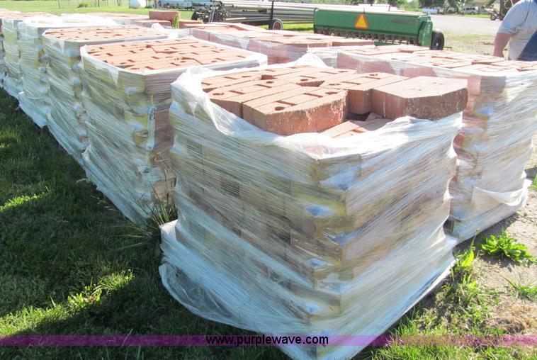 image for item C2183 Approximately 640 wall stones with pins